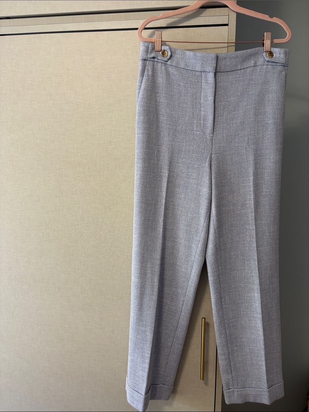 Ann Taylor Lavender-Blend Woven  Pant size 8 button tab detail at waist